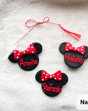 Brose martisor Minnie personalizate