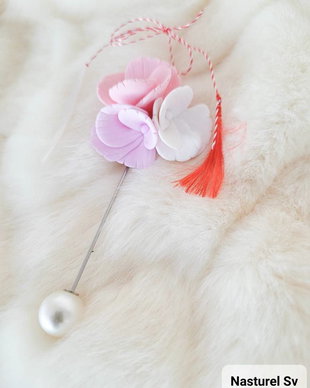Pin martisor: Hortensii