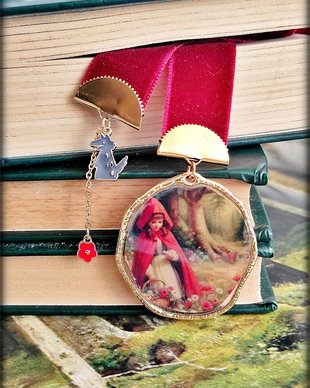 Semn de carte Scufita Rosie
