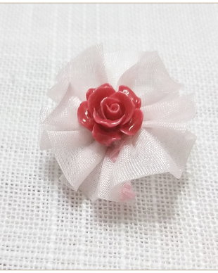 BROSA- FUNDULITA PLISATA ROZ SI FLORICICA PASTA DE CORAL ROSU