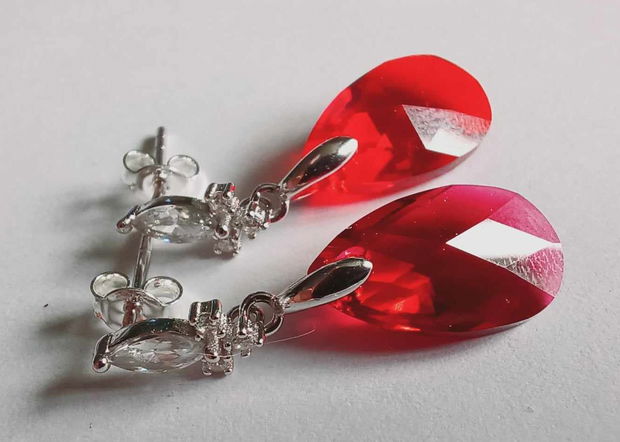 Red Drop - Swarovski Elements