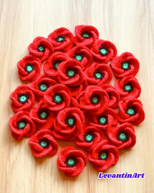 Flori de mac handmade. Maci crosetati. Aplicatii florale. Flori de mac. LA COMANDA