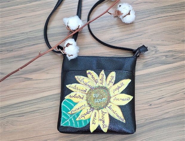 Gentuța pictata floarea-soarelui/geanta neagra cu  floarea-soarelui/geanta pictata manual
