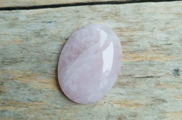 Cabochon cuart roz, 40x30 mm