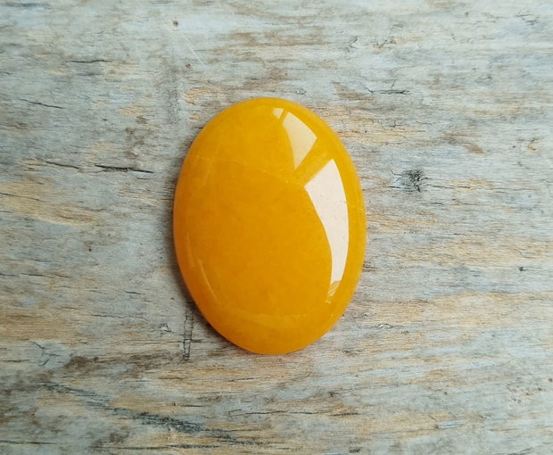 Cabochon jad galben, 40x30 mm