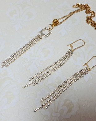 Set  auriu colier/cercei