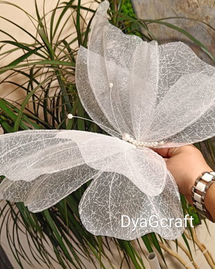 Fluturi giganți decor baloane sau decoruri florale pentru nunti și boteze