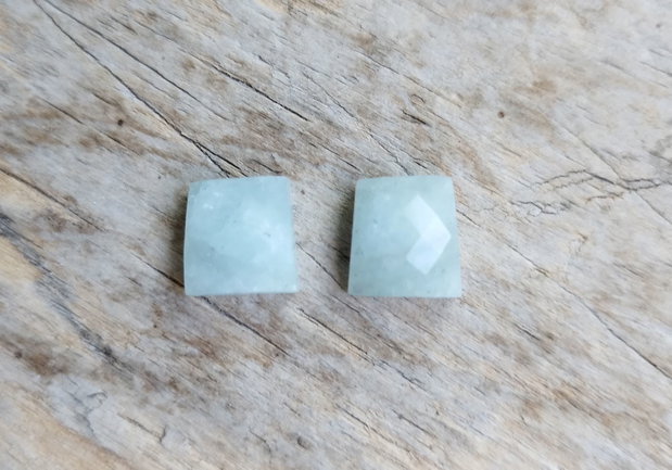 Cabochon acvamarin fatetat, aprox 10x10x4.5 mm (2 buc)
