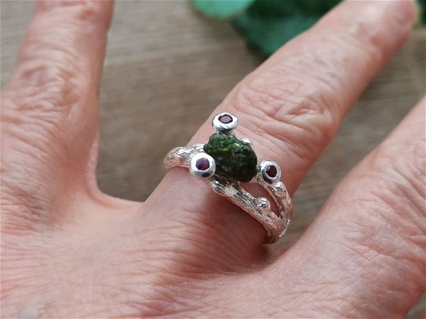 Inel chrome diopside
