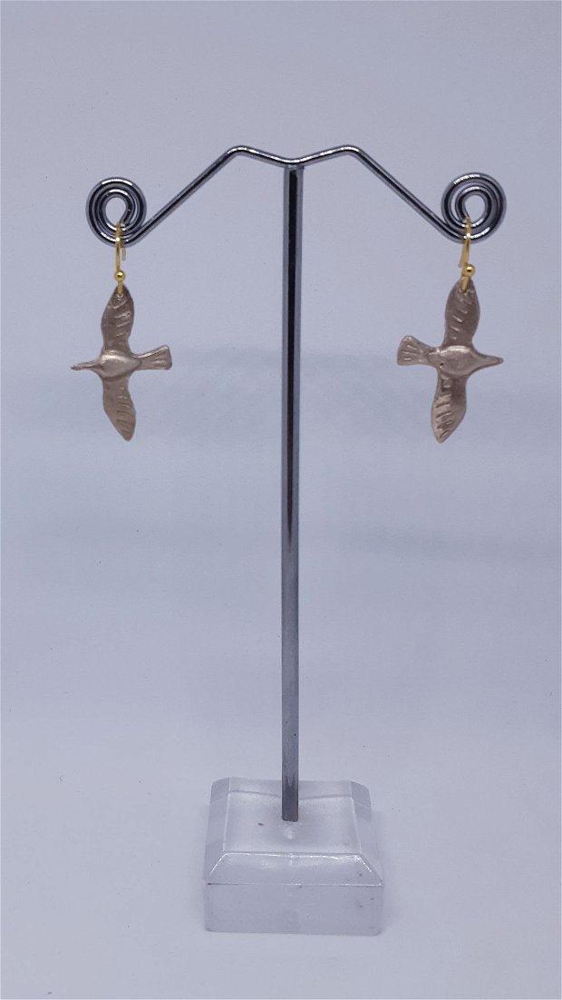Cercei atarnatori, cu porumbei din bronz auriu