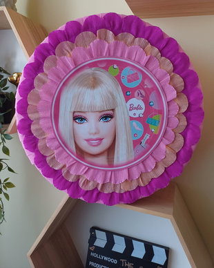 Pinata piniata Barbie