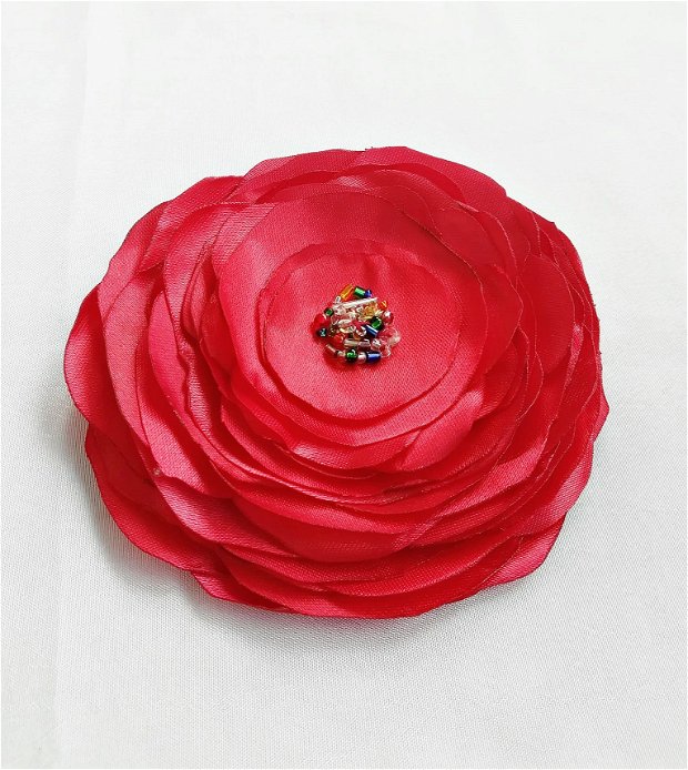 brosa floare satinata rosu si multicolor  , 11 cm