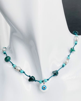 COLIER LA BAZA GATULUI DIN CRISTALE DE MALACHIT - EVIL EYE