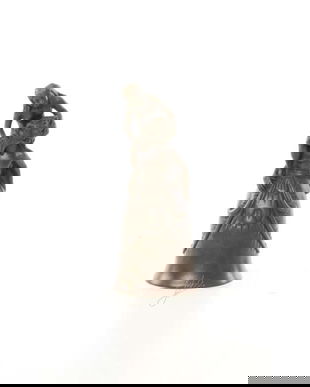 Clopot de mana din fonta cu un cuplu