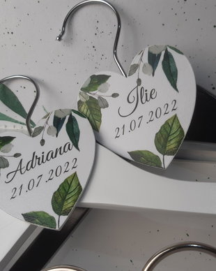 Set umerase personalizate pentru miri