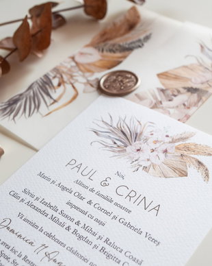 Invitație nuntă Fall in love învelită în hârtie calc decorat și sigiliu din ceară