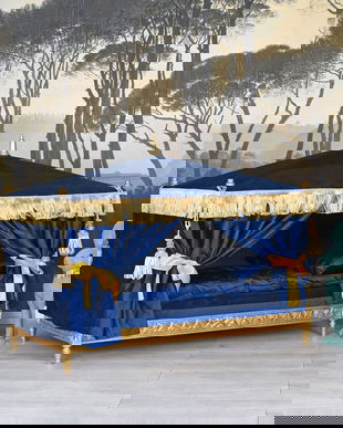 Baldachin deosebit pentru caine sau pisica