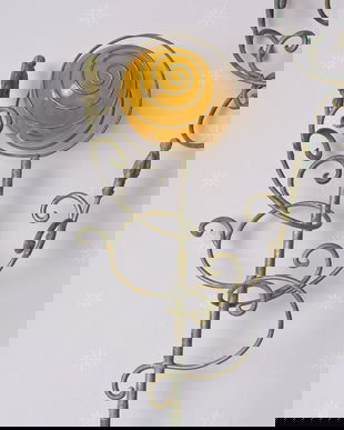 Suport rustic pentru plante din fier forjat