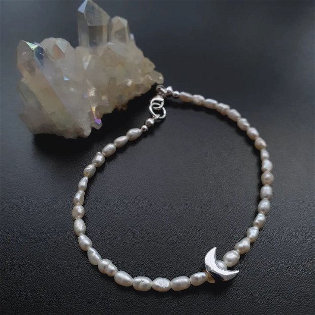 Bratara perle naturale cu semiluna argint