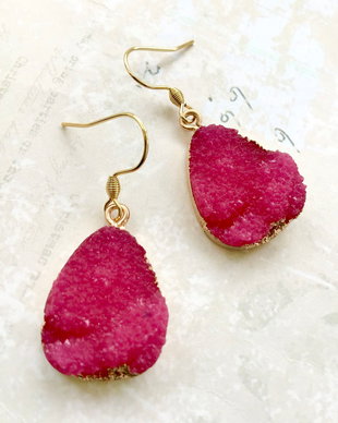 Cercei agate druzy ciclam & alama aurita