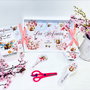 Set aniversar personalizat 1 anisor - Spring Bees & Butterflies - Tavita turta si accesorii