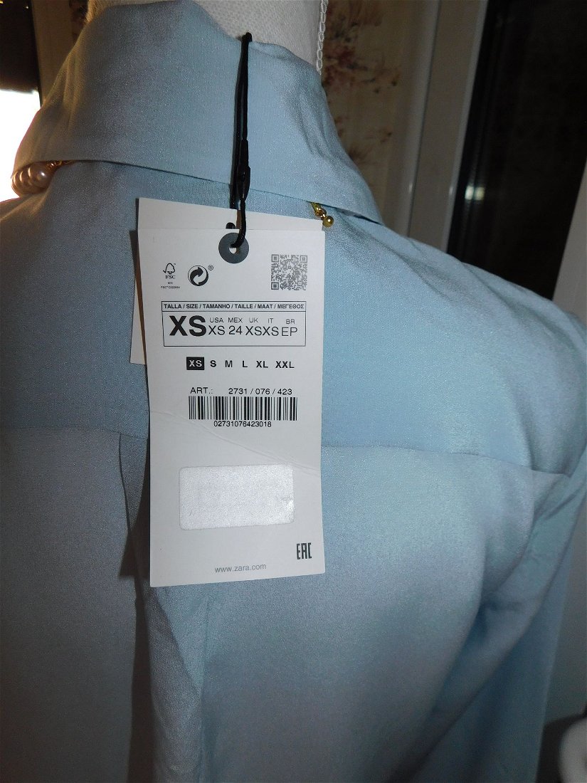 Bluza  noua  matase naturala  Zara , XS   etichete atasate  deosebita