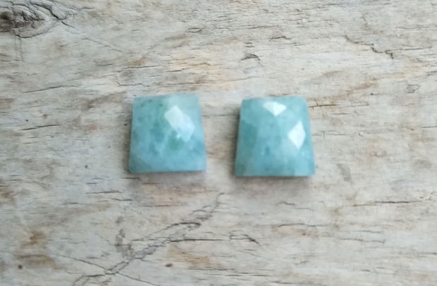 Cabochon acvamarin fatetat, aprox 10x10x4.5 mm (2 buc)