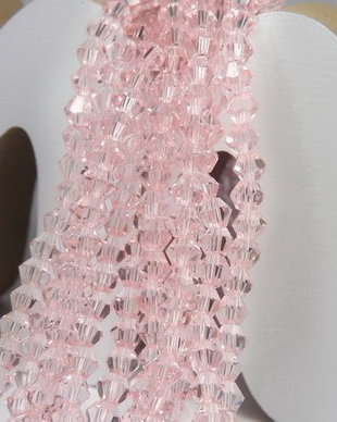 Cristale din sticla, biconice, 4 mm, transparente, roz-26
