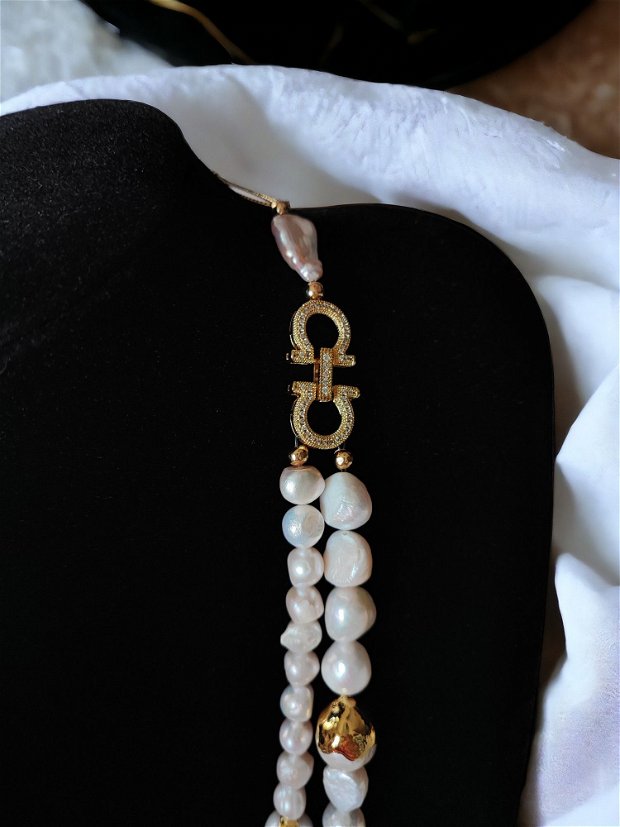 Colier masiv din perle de cultura, perle keshi si turmalina aurita