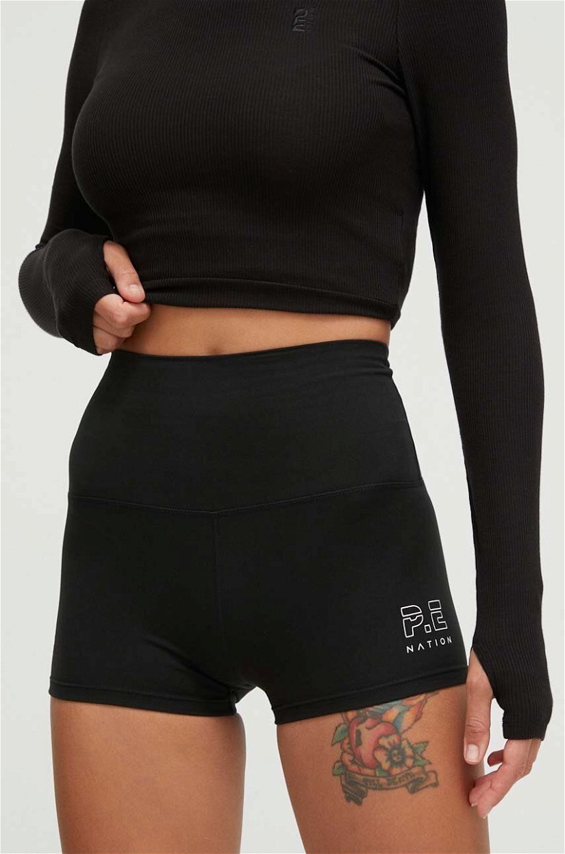 P.E Nation pantaloni scurți de antrenament Recharge culoarea negru, cu imprimeu, high waist