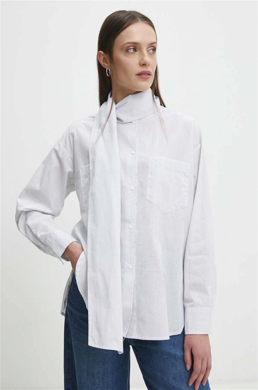 Answear Lab camasa din bumbac femei, culoarea alb, cu un decolteu legat, relaxed
