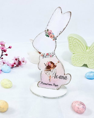 Decoratiune din lemn - Iepuras de Paste personalizat - Model cu Balerine