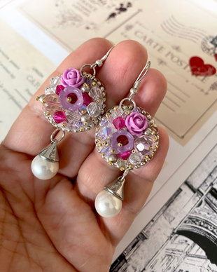 Cercei cu trandafiri ・Cercei fabulosi・Cercei handmade cu perla・Cercei delicati