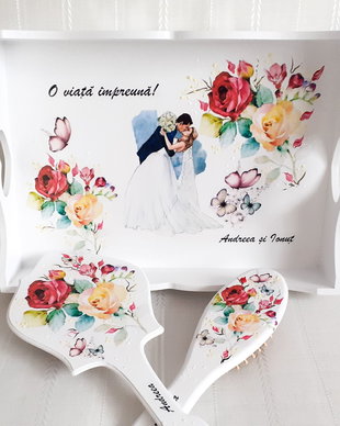 Tavita/set pentru mireasa, tema miri romantici si trandafiri rosii