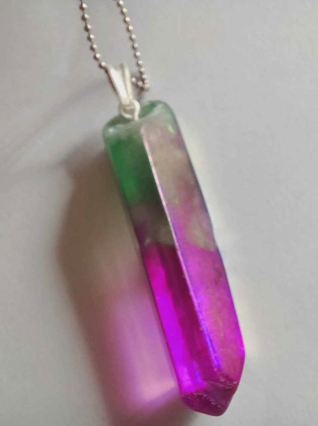 Quartz Aura Titan - verde/violet