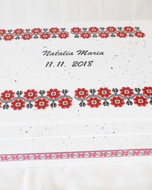 Cutie trusou botez/mot motive traditionale