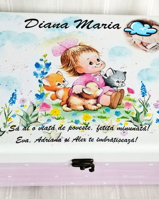 Cutie trusou botez sau turta fetita cu pisicute