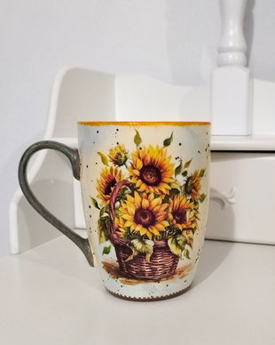 Cana decorata manual, floarea soarelui