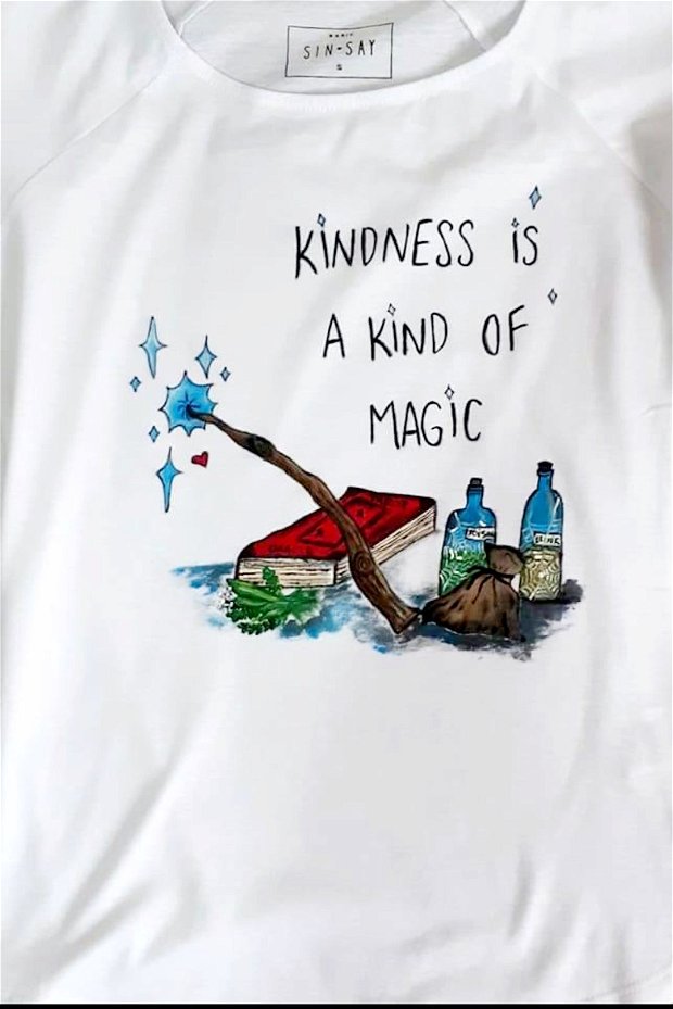 Tricouri pictate "Be kind"