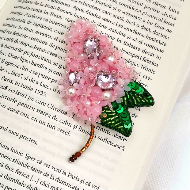 Broșă - Floare de LILIAC Pink Senses