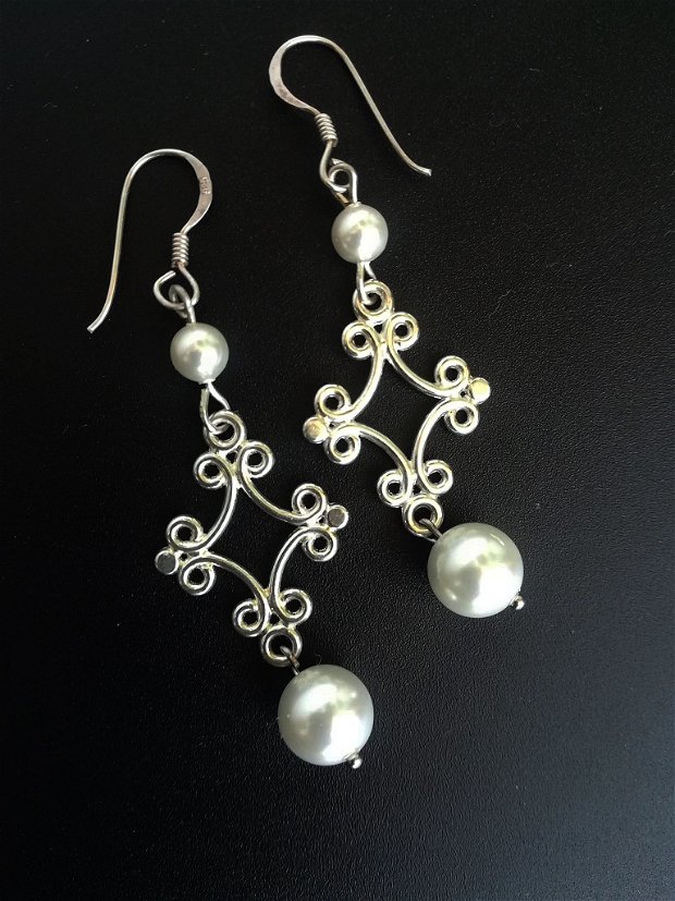 cercei argint 925 si perle de Mallorca albe