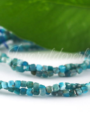 Apatite fatetat 2.5x2.5mm (0.5sir)