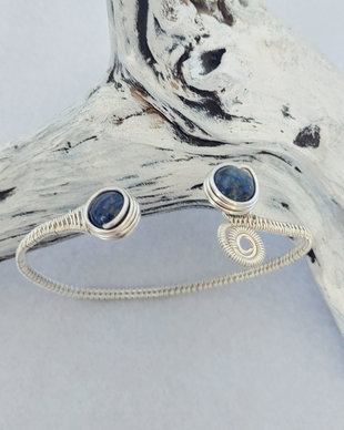 Bratara cu Lapis lazuli