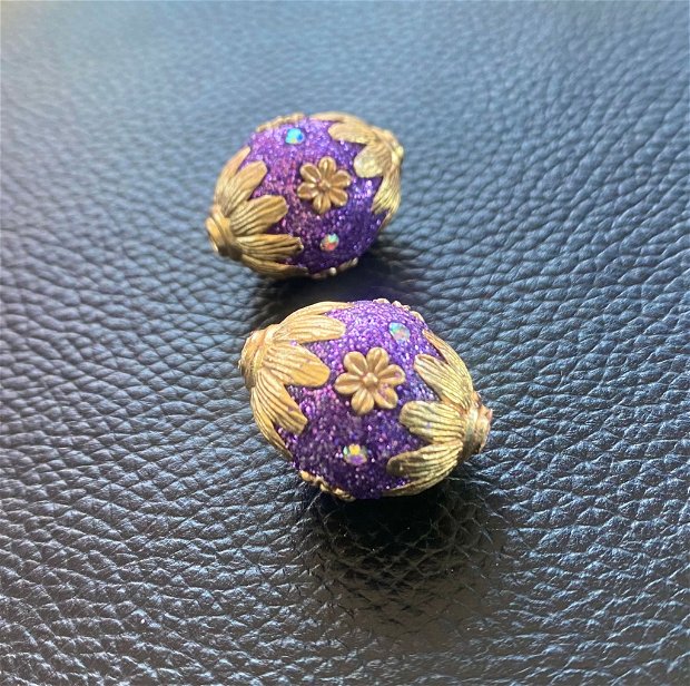 CLAY-FLP/Margele Indonezia cu Rhinestone si flori, violet, 20~22x18~19mm - 1 bucata
