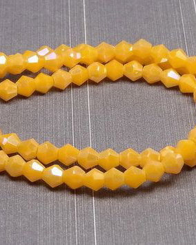 Cristale din sticla, biconice, opace, AB, 4 mm, galben auriu-A04