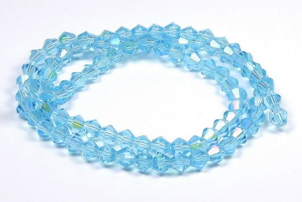Cristale din sticla, biconice, transparente, AB, 4 mm, bleu-D20