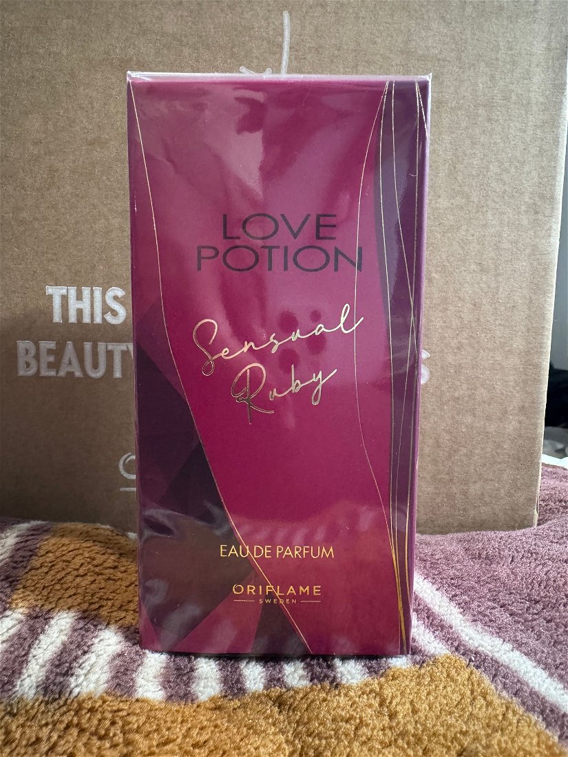 Parfum love potion sensual ruby