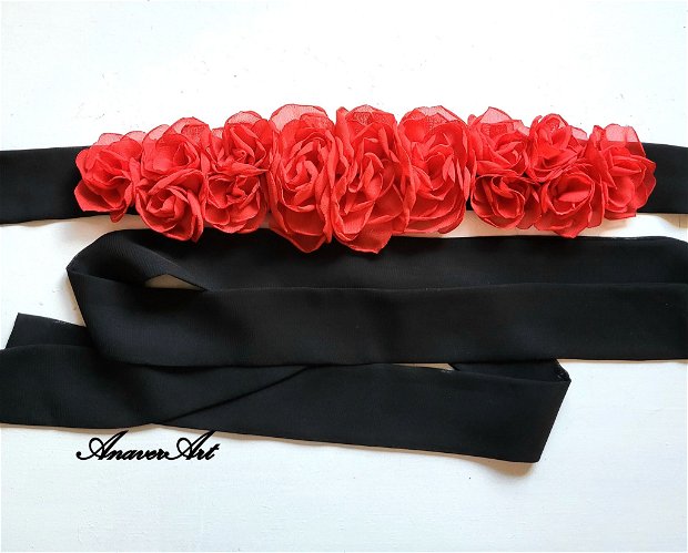 Brau cu flori rosii  Centura cu flori textile Cordon handmade