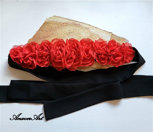 Brau cu flori rosii  Centura cu flori textile Cordon handmade