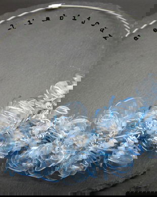 Colier statement handmade unicat - PET-uri (plastic) reciclate - flori (cod1015)